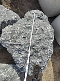 фото ГЛЫБЫ и СКАЛЬНИК (ландшафтный крупный диабаз, змеевик, гранит, яшма, кварц, песчаник)  купить в Магнитогорске